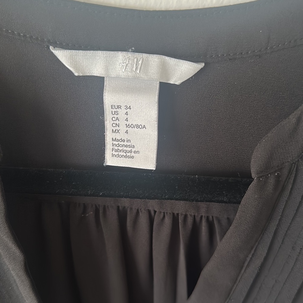 Blouse - Picture 6 of 7